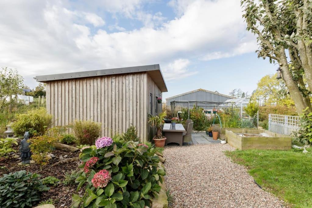 Cosy And Modern 1 Bedroom Garden House - Very Dog Friendly! Tarves Exterior photo