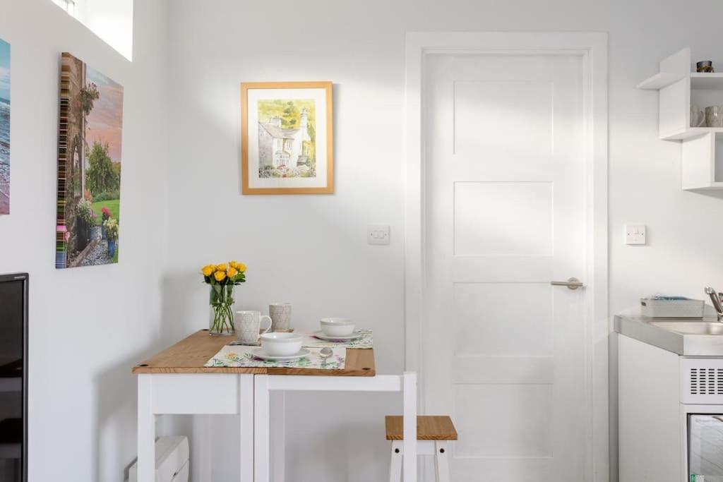 Cosy And Modern 1 Bedroom Garden House - Very Dog Friendly! Tarves Exterior photo